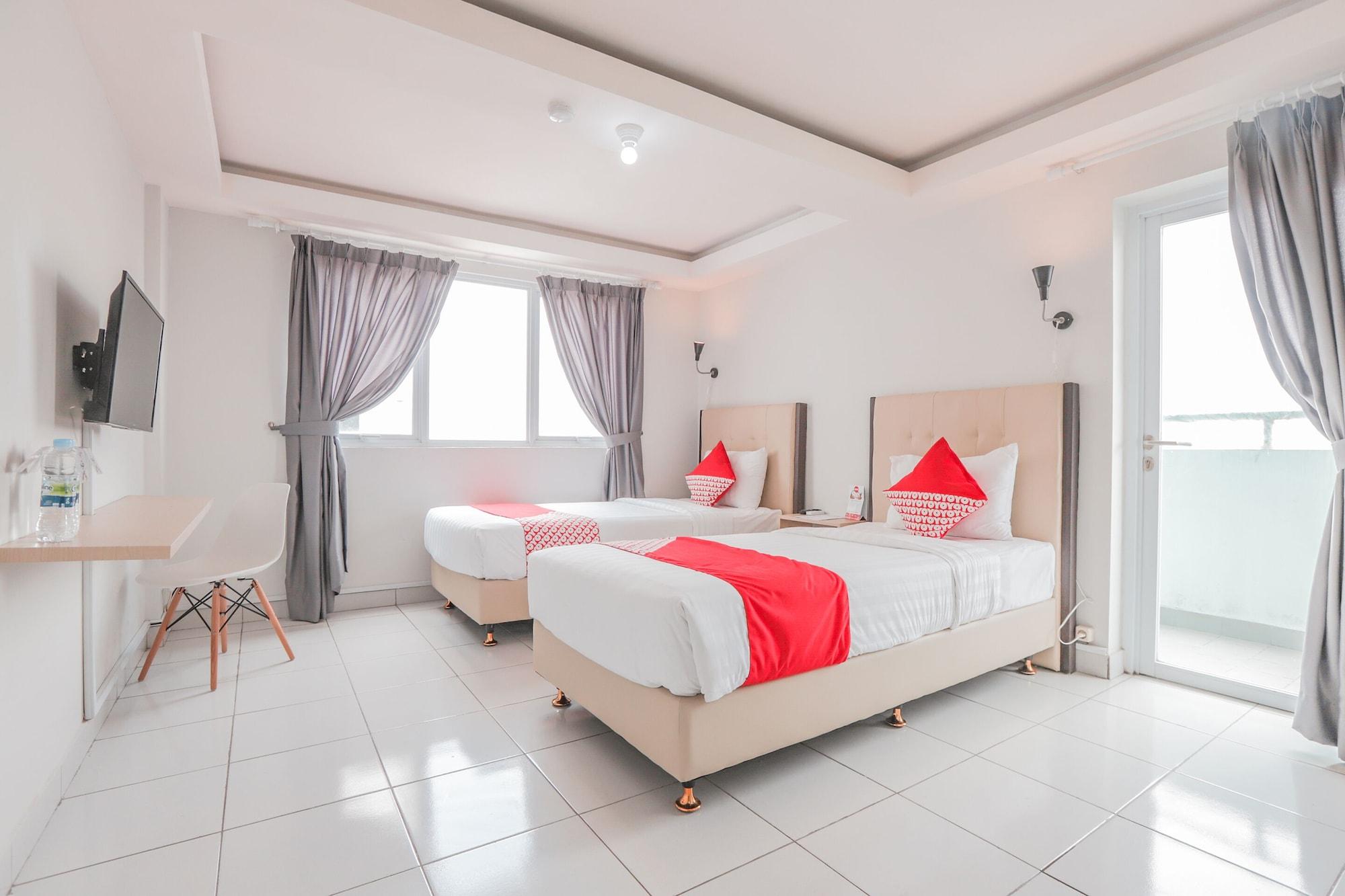 Flagship 210 Amethyst Kemayoran Jakarta Exteriör bild