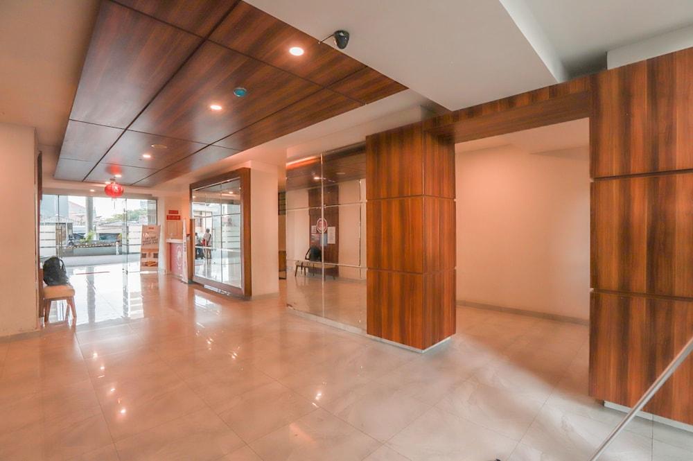 Flagship 210 Amethyst Kemayoran Jakarta Exteriör bild