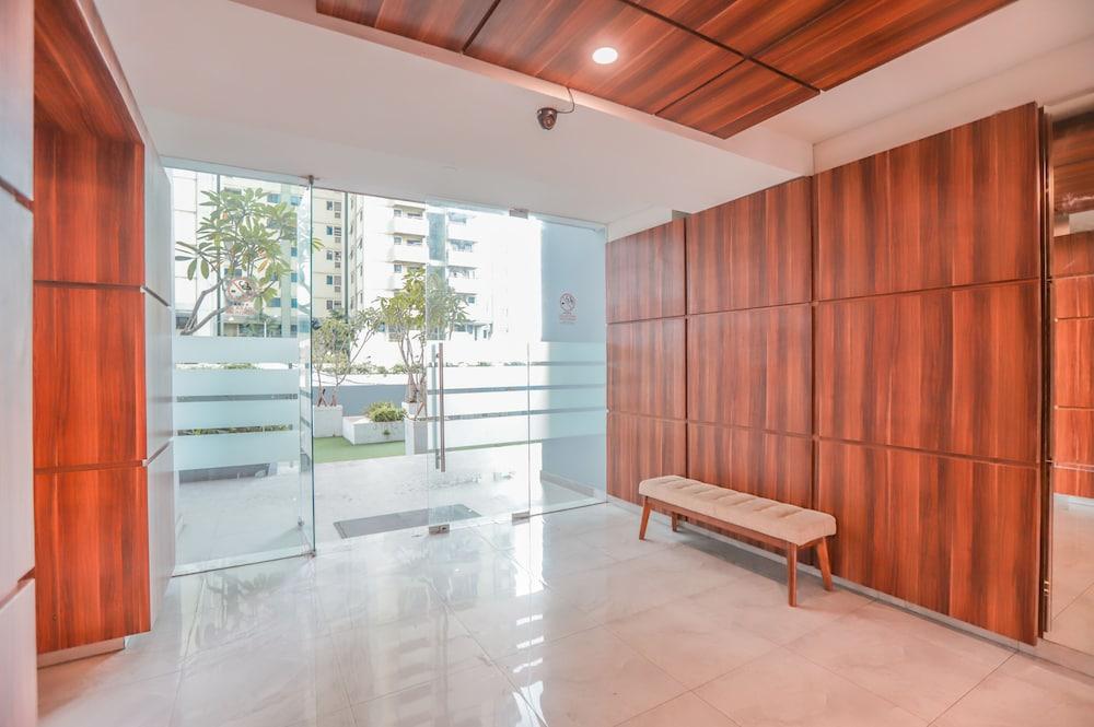 Flagship 210 Amethyst Kemayoran Jakarta Exteriör bild