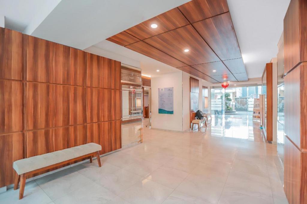 Flagship 210 Amethyst Kemayoran Jakarta Exteriör bild